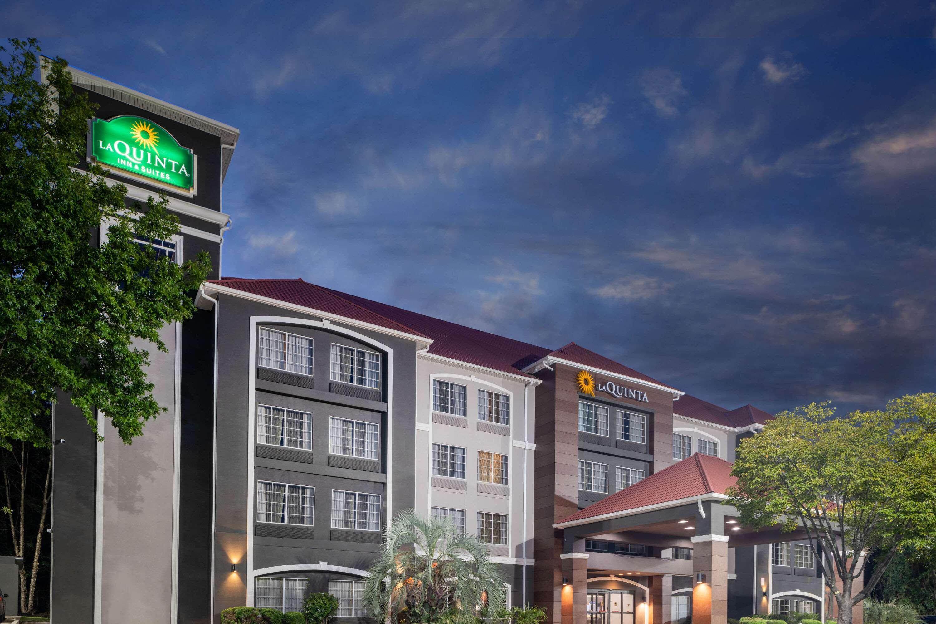 Готель La Quinta By Wyndham Atlanta Стокбридж Екстер'єр фото